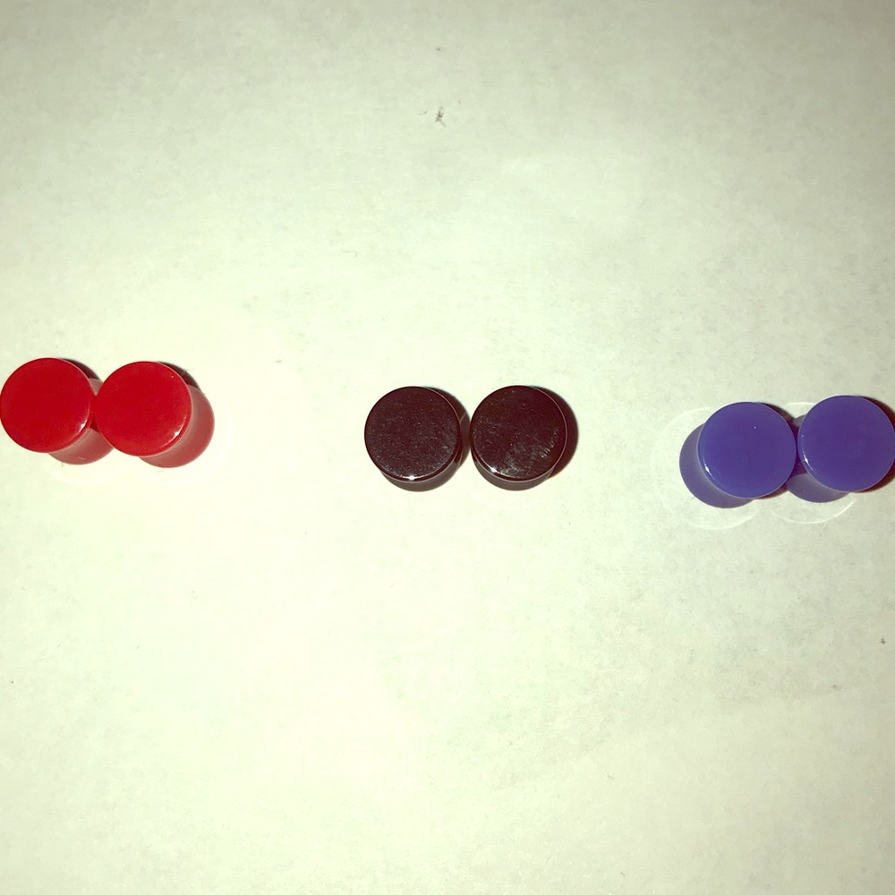 Size 2/6mm plugs.